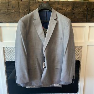 New Combatant Gentleman 2 piece suit 52R/44